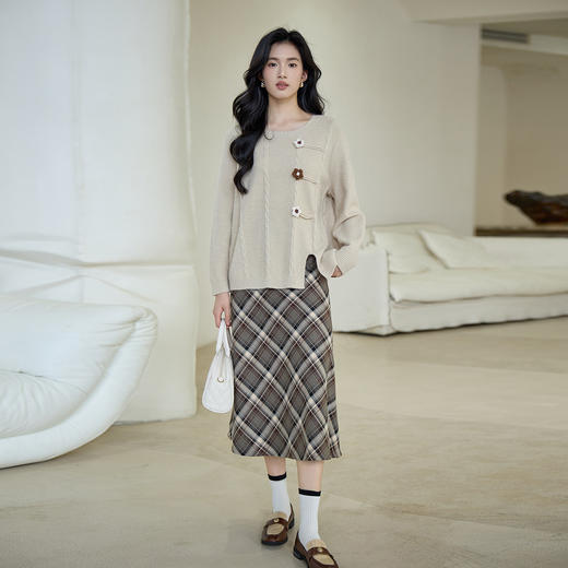 奢姿大码女装2025秋季气质复古格纹半身裙胖妹妹时尚经典风裙子9953335182 商品图3