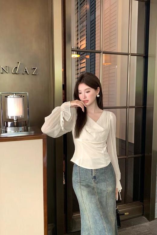 SIA SAYLOR 领口褶皱优雅气质上衣 20764 商品图3