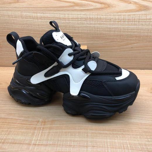 豪行2024年春季新品时尚休闲运动厚底女单老爹鞋24177021 商品图1