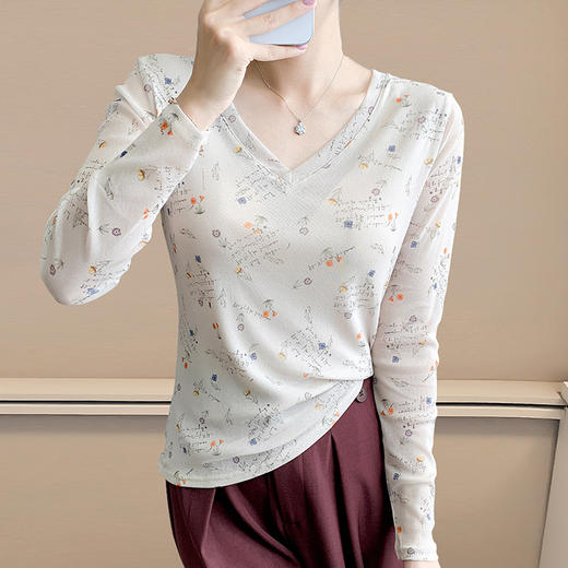 A55F8588欧货女装2025秋冬时尚洋气高弹网长袖印花V领T恤打底衫上衣 商品图1