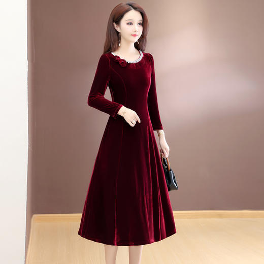 QYM 25ZB917-Y金丝绒礼服裙时尚洋气妈妈长款A字裙 商品图2