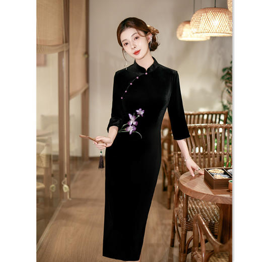 SKY 22808丝绒绣花长款七分袖旗袍时尚改良新中式 商品图1
