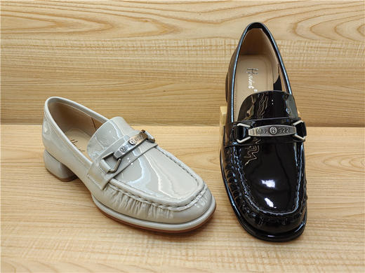 2024年豪行春季新款正品真皮时尚舒适百搭低跟浅口女单鞋24126411 商品图1