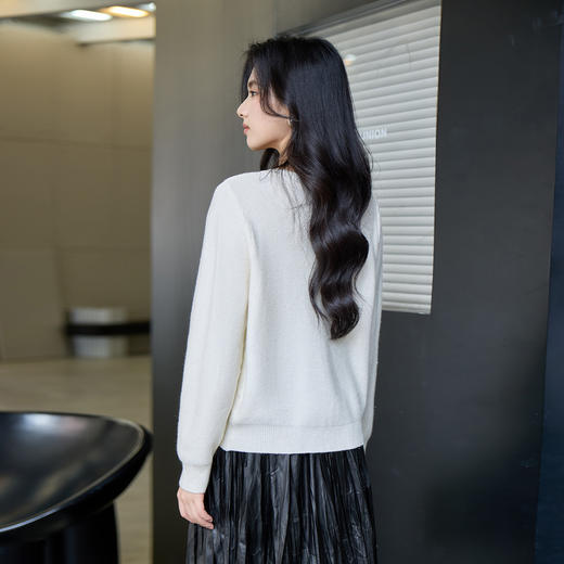 奢姿大码女装2025秋季时尚花朵刺绣针织开衫胖妹妹气质减龄上衣9653670299 商品图3