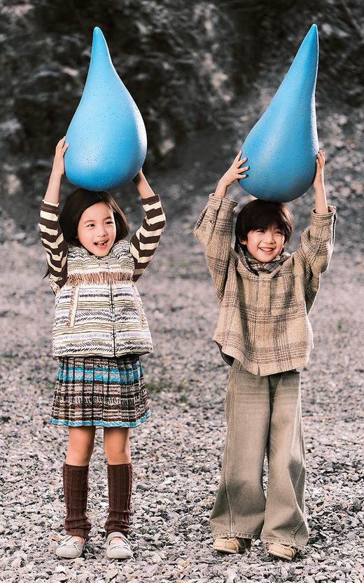 jnby   25年冬款  羽绒马甲  1P0C11620 商品图1