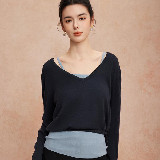 QG644斯尔丽25新款宽松慵懒短款时尚下摆抽绳+撞色背心真两件套上衣 商品图9