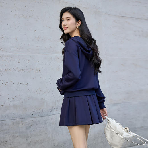 奢姿大码女装2025秋季减龄min绣花连帽两件套胖妹妹时尚休闲套装9953990640 商品图3