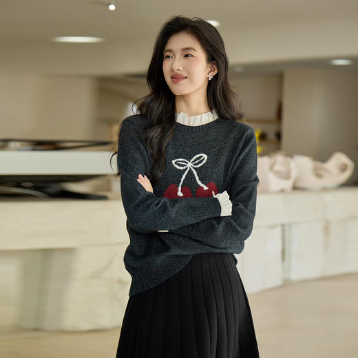 奢姿大码女装2025秋季胖妹妹时尚减龄樱桃图案气质花边装饰针织衫9653653643 商品图4