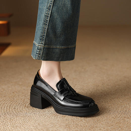 【预售5天】7CM真皮圆头厚底高跟深口单鞋女新款复古风百搭粗跟小皮鞋HCYYHD&5892 商品图3