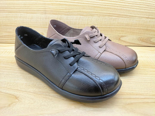 2024春季新款豪行真皮舒适女鞋24172205时尚平底软皮老年单鞋 商品图2