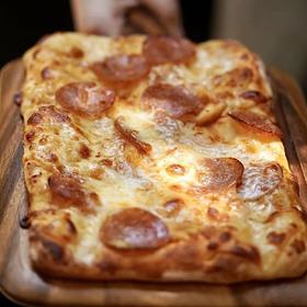 罗马意式披萨｜好吃到能直接在意大利开店！超多料，连皮都好吃