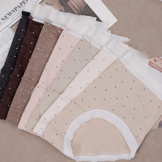 撞色波点少女内裤纪念日百货门店同款165543564 商品图1