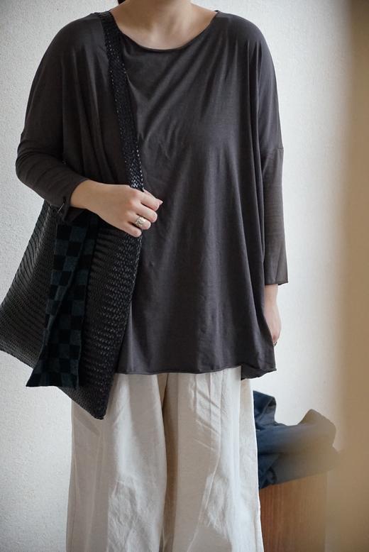 ALBUM DI FAMIGLIA 黑/深灰色可选圆领上衣T恤 商品图0