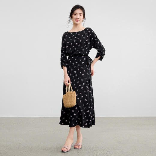 【内购】【收腰显瘦】圆领系带不规则下摆九分褶皱袖碎花印花茶歇连衣裙-153LO3119 商品图2
