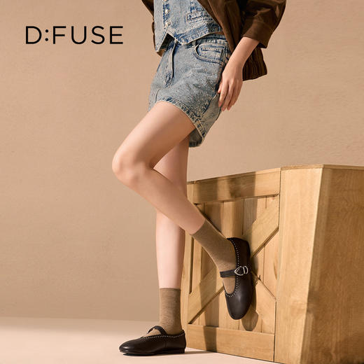 Dfuse迪芙斯2025秋季新款复古一字带奶奶鞋法式铆钉平底玛丽珍鞋休闲单鞋DFD3111029 商品图0