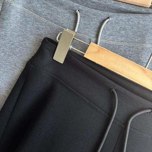 老米优品🎈 3-5天发！巨显瘦~~《裸感空气层超模高弹直筒裤》高腰直筒，塑性显高！！抽绳设计，裸感无压痕，加高腰线护腰收腹~ 商品图3