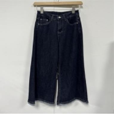 ZC一粒扣下摆毛边原色牛仔阔腿裤50307夏季260212115156 商品图0