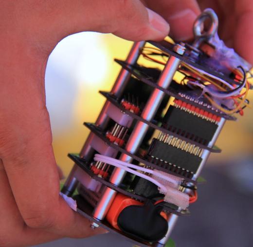 国庆 · 单飞【航天少年卫星+火箭黑客松挑战营】联合北京航空航天大学国家重点实验室，亲手设计、编码、建造一颗并发射的小卫星 商品图1