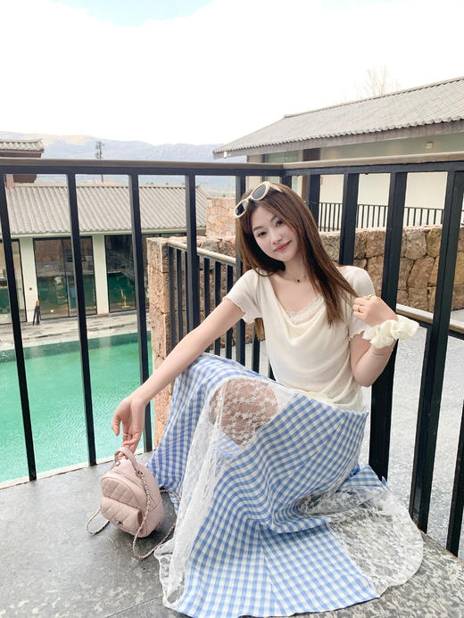 <曾小咸推荐>3.29现货秒杀！微信超特价！纯欲风杏色蕾丝边大领口短袖T恤 日常129.99 立减60 秒杀69.99！ 商品图10