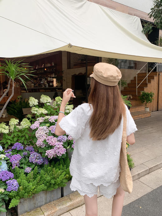 <曾小咸推荐>3.28现货秒杀！微信超特价！重工刺绣套装泡泡袖衬衫+短裤两件套 日常219.99 立减110 秒杀109.99/套！ 商品图14