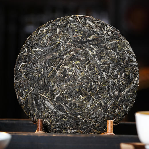 【茶王曼秀单株】2019年头春头采金奖资源片区曼秀；挑树挑采品质媲美单株级古树；普洱茶生茶饼 357克/饼，拍5发6拍20发25 商品图6