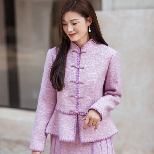 【林栖设计小店】（现货）小香风粉短外套肌理感优雅国风气质2025秋冬新款长袖上衣女T1954147 商品图3