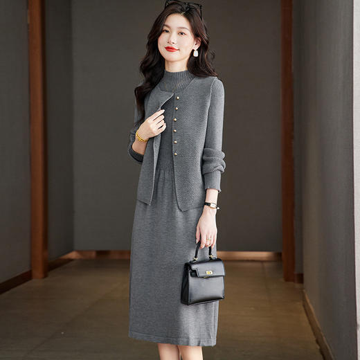 M2750-198针织衫马甲两件套装裙女士秋冬2025新款春秋高级感减龄穿搭一整套 商品图3