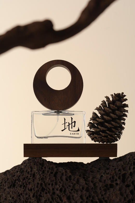 迦闻ZENWOOD浓香精「地」50ml礼盒装 商品图4
