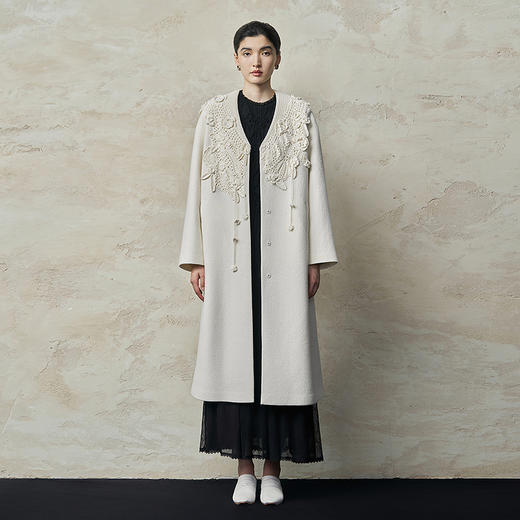 【林栖设计小店】【手工钩花】绵羊毛外套上衣配丝巾2025秋冬新款大衣女1953050 商品图2