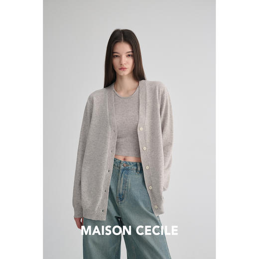 MAISON CECILE 五色/羊绒羊毛蓬松软糯松弛感V领百搭针织开衫 商品图3