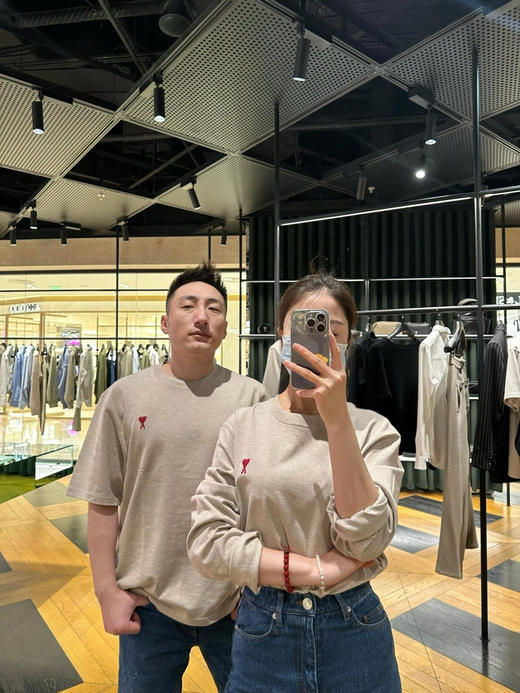 【开放日忙 秒杀价已调 直接拍】​AMI 男女情侣款 红色 小爱心棉质长袖T恤 商品图1