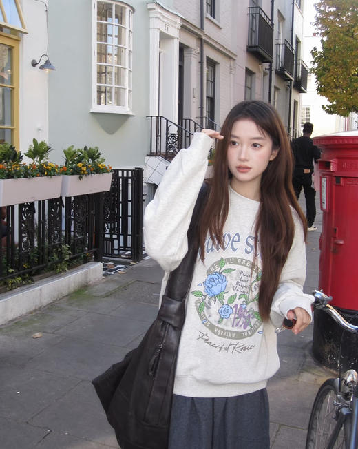 韩国订单raive卫衣 商品图4