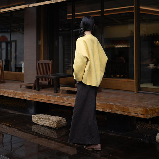 绽放548朵/绵羊毛茧型设计感宽松落肩短款毛呢外套秋冬新款呢大衣 商品图3