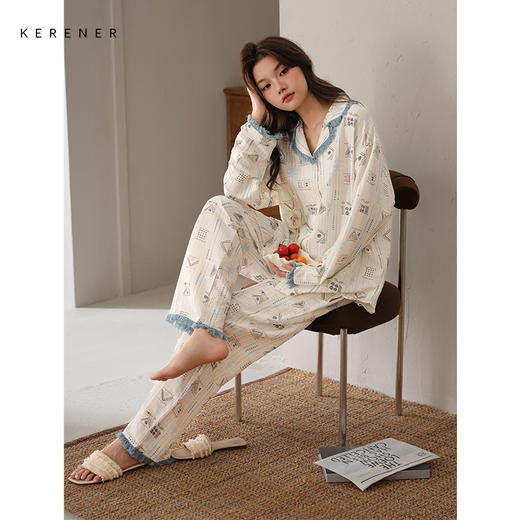 可人儿春秋季带胸垫泡泡绵女士长袖长裤睡衣可外出小众家居服套装 商品图2