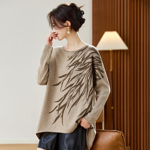 97-3031-208圆领慵懒风毛衣2025春秋冬印花内搭宽松打底衫高级感针织衫女上衣 商品图1