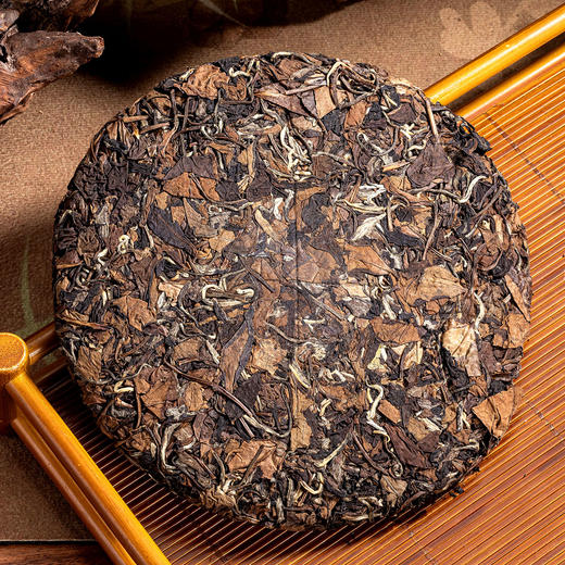 「茶王赛金奖」大师老白茶系列，福鼎核心产区，2016年出品，非遗大师获奖之作【G】 商品图1