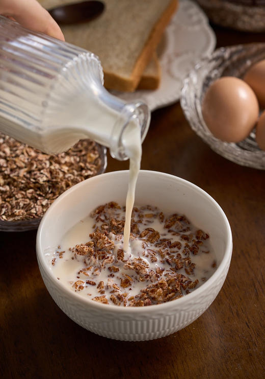 💰29.9到手2大罐共4斤【藏血麦片】，源自雪域高原的纯净品种👍️100%全麦无添加 ❗️名副其实的营养宝库✅配料表只有藏血麦💯非油炸，低温烘焙慢工艺，正麦压片保留麦胚，低脂健康代餐 商品图6