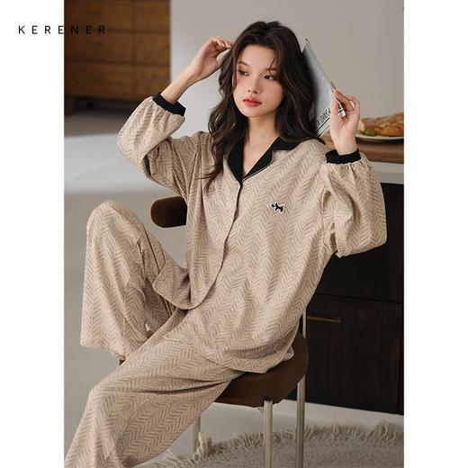 可人儿春秋季带胸垫奥力棉女士长袖长裤睡衣可外出纯棉家居服套装 商品图1