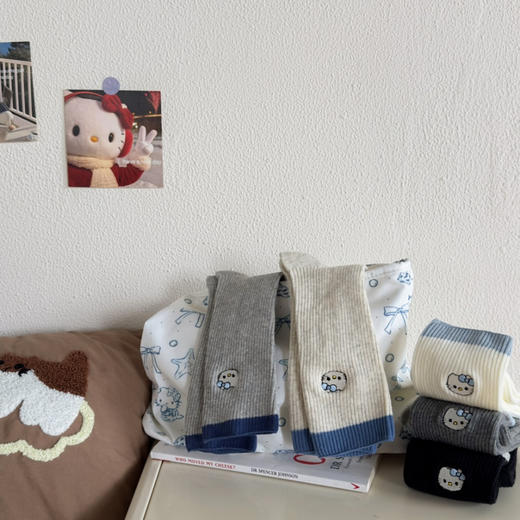 4双一组！2025秋新款超可爱Kitty猫咪刺绣中筒袜女袜 柔软舒适棉质亲肤 商品图6