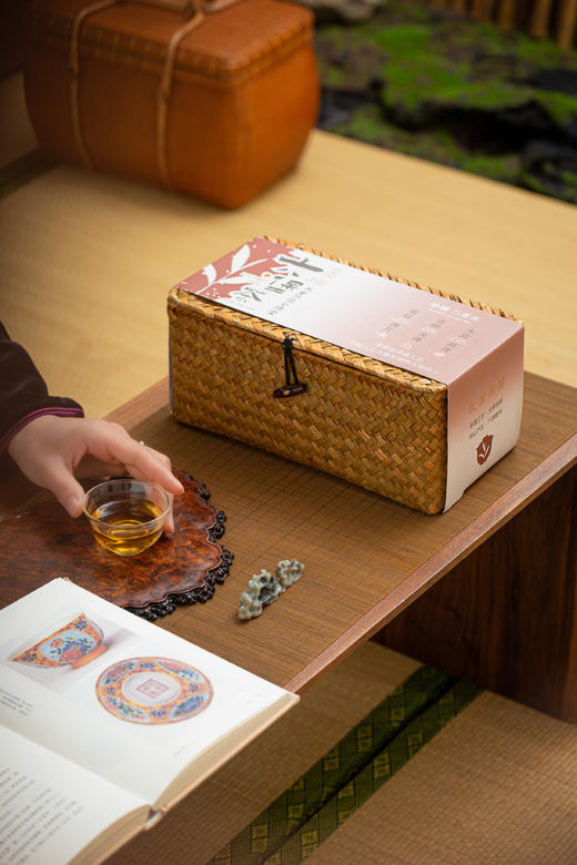 中科院士推荐--广西六堡茶，祛湿、减脂、健脾!“茶界清道夫”【珍藏版六堡茶】7年陈香，一次喝到3种口味! 核心产区、广西梧州六堡镇，非遗传承人制茶大师亲制又无仓味!茶汤红亮如琥珀，入口润滑 商品图9