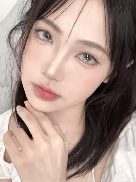 Hot girls（Hotgirl） 半年抛 玺的糖诗 直径14.5mm着色13.9mm