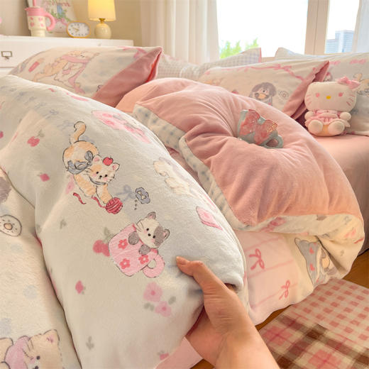 【品牌直发】加倍生活 高克重卡通牛奶绒四件套-印花系列 双面暖绒密绒毛数码印花被套 商品图1