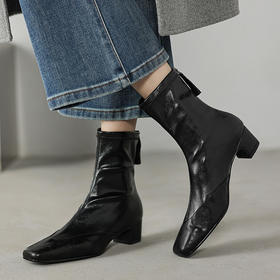 【预售5天】法式气质小踝靴，方头粗跟拼接弹力短筒真皮瘦瘦靴WC&M3600