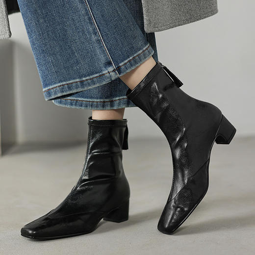 【预售5天】法式气质小踝靴秋冬方头粗跟拼接弹力短筒真皮瘦瘦靴WC&M3600 商品图3