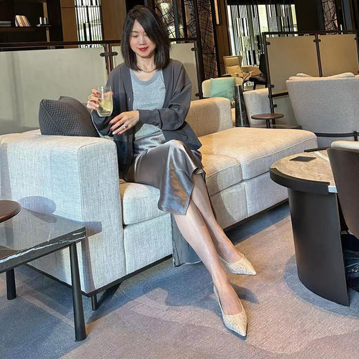 Westory2025年秋季鎏光珠片尖头中跟单鞋宴会鞋通勤浅口鞋W25CE76221 商品图3