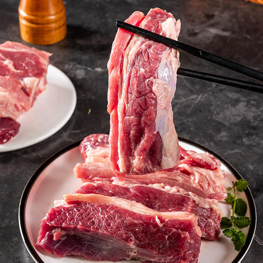 羔羊部落【冰鲜肉】牛腱子500g+牛腩500g+牛腿肉500g+牛肋条500g 国产牛肉礼盒2KG【分仓直发，72小时发货，周末节假日不发货】 商品图3