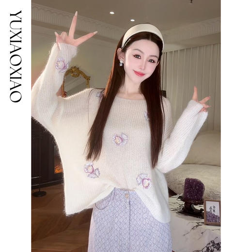 余潇潇【云柔花恋】慵懒松弛感马海毛绵羊毛混纺宽松落肩一字毛衣 商品图0