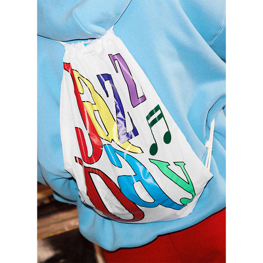 CryingCenter  JazzDay 透白字母印花超轻束口双肩包 哭喊中心 商品图0