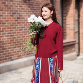 【林栖设计小店】山茶知雾系列仿手钩花羊绒衫国风修身优雅多色2025秋冬新款毛织上衣女1954075