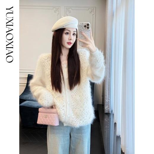 余潇潇【蔷薇月令】甜美镂空钩花亲肤圆领100山羊绒长袖秋冬毛衫 商品图2